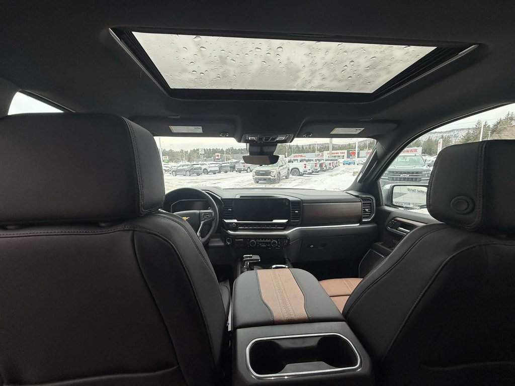 2026 Chevrolet Silverado 1500 High Country in Edmundston, New Brunswick - 10 - w1024h768px