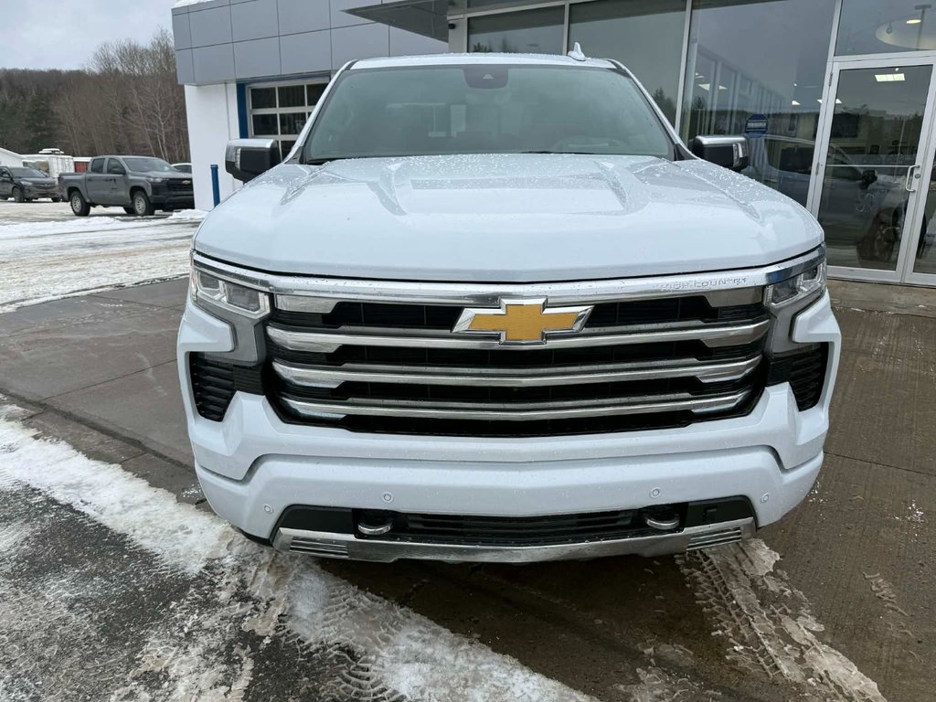 2026 Chevrolet Silverado 1500 High Country in Edmundston, New Brunswick - 3 - w1024h768px