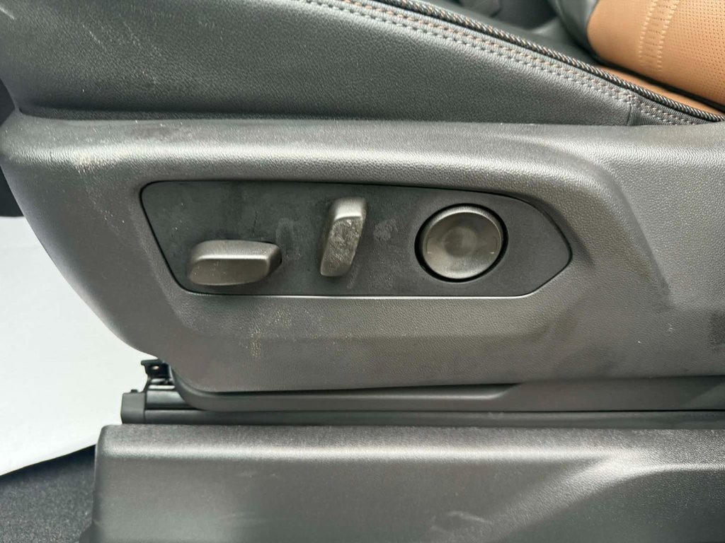 2026 Chevrolet Silverado 1500 High Country in Edmundston, New Brunswick - 16 - w1024h768px