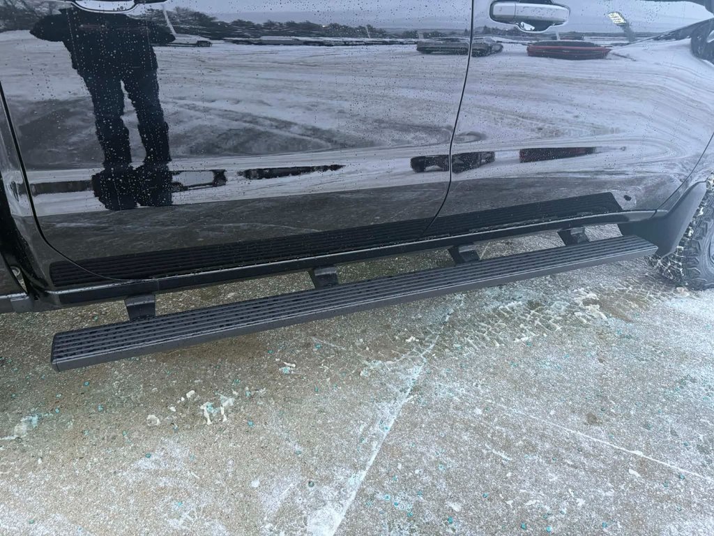 Chevrolet Silverado 1500 Custom Trail Boss 2026 à Edmundston, Nouveau-Brunswick - 15 - w1024h768px