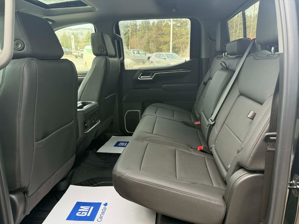 2026 Chevrolet Silverado 1500 RST in Edmundston, New Brunswick - 21 - w1024h768px