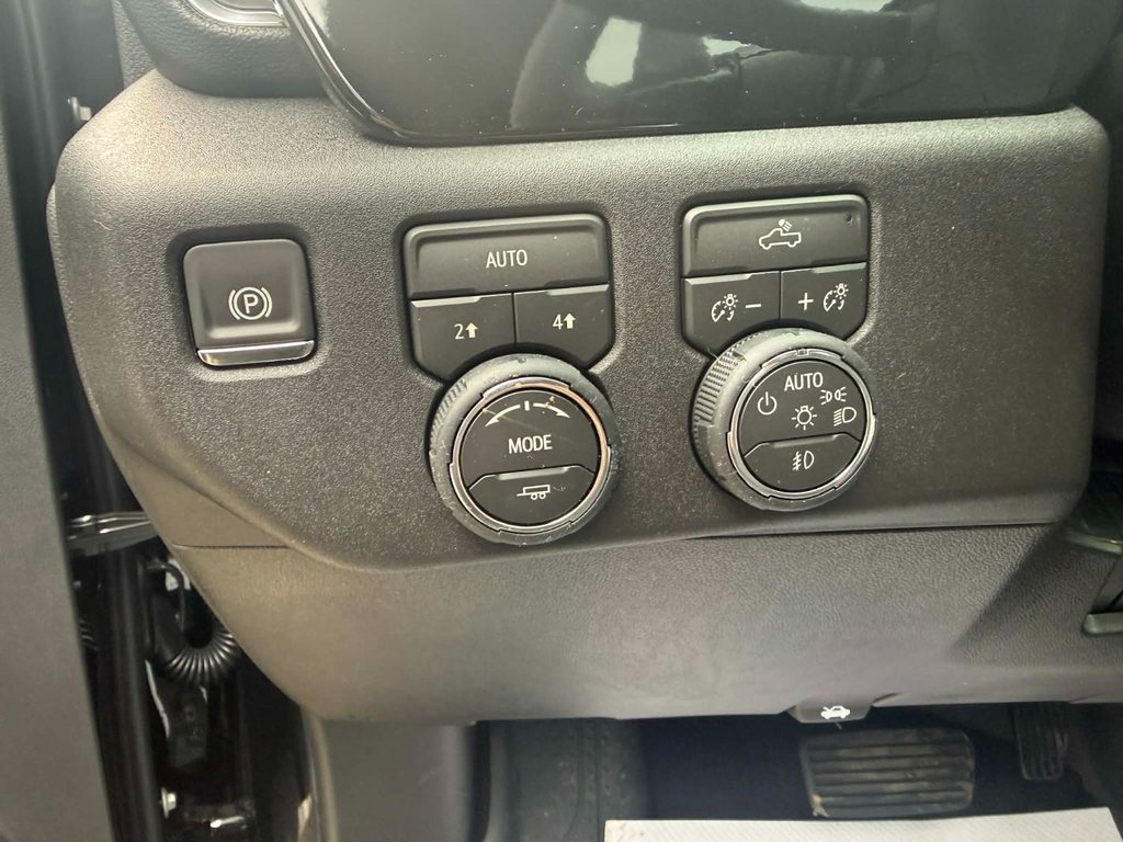 2026 Chevrolet Silverado 1500 RST in Edmundston, New Brunswick - 10 - w1024h768px