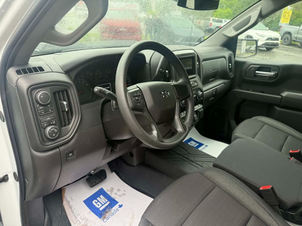 2026 Chevrolet Silverado 1500 Custom Trail Boss in Edmundston, New Brunswick - 17 - w1024h768px