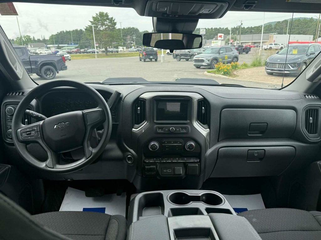 2026 Chevrolet Silverado 1500 Custom Trail Boss in Edmundston, New Brunswick - 12 - w1024h768px