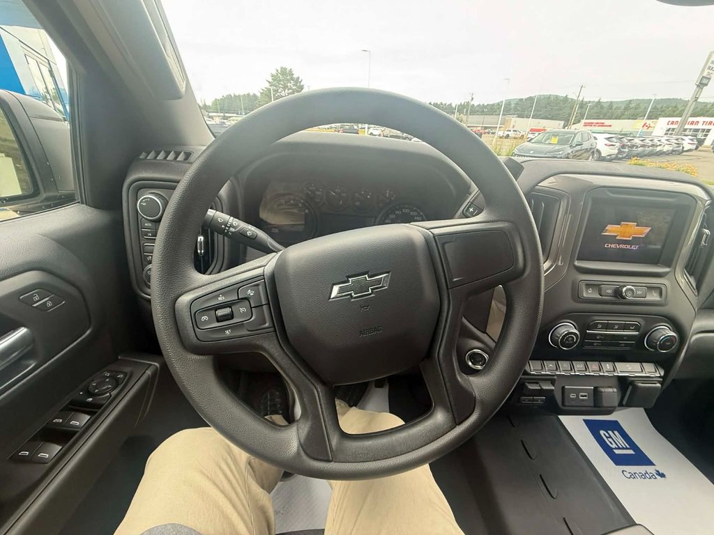 2026 Chevrolet Silverado 1500 Custom Trail Boss in Edmundston, New Brunswick - 10 - w1024h768px