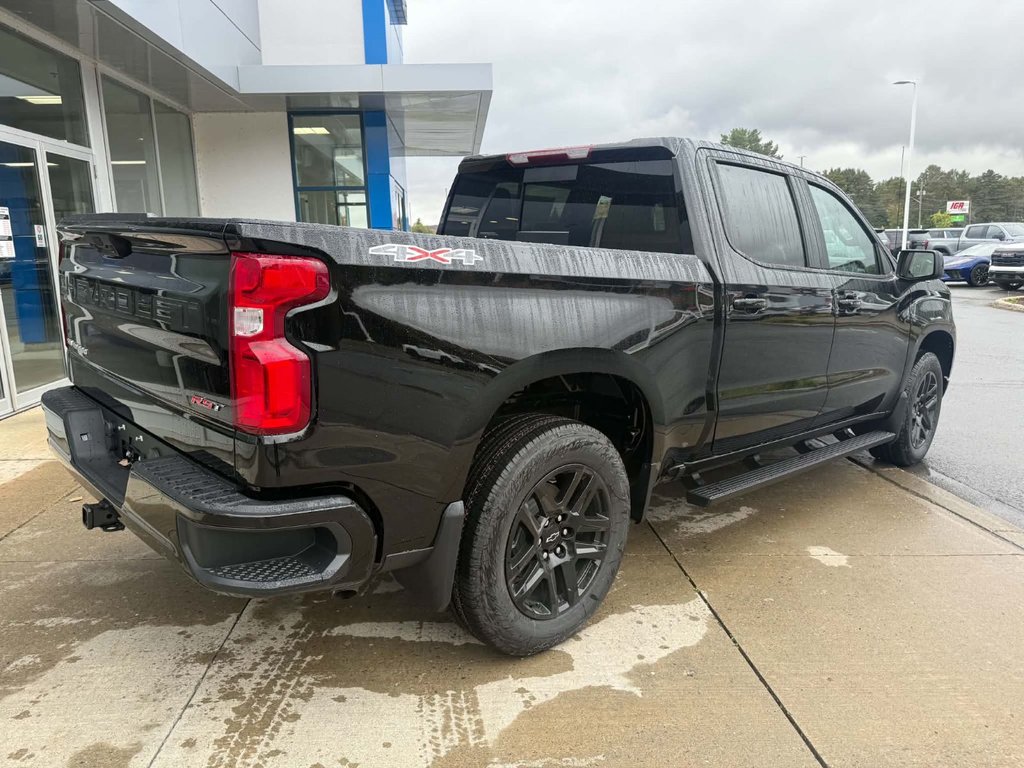 Chevrolet Silverado 1500 RST 2026 à Edmundston, Nouveau-Brunswick - 5 - w1024h768px