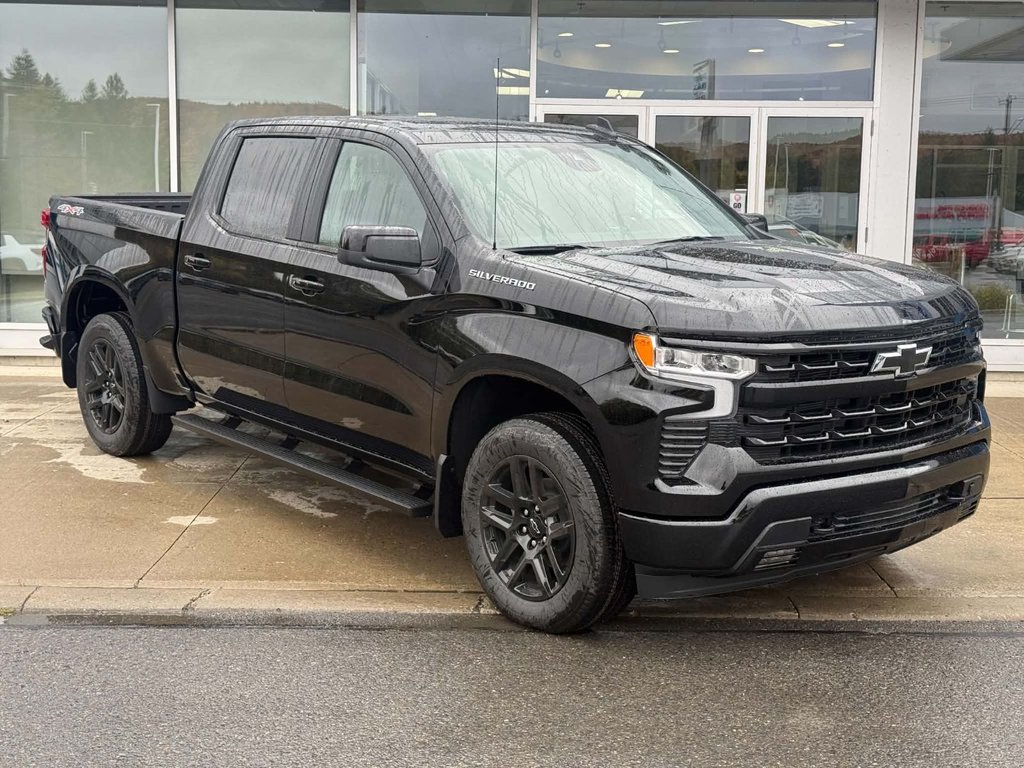 Chevrolet Silverado 1500 RST 2026 à Edmundston, Nouveau-Brunswick - 2 - w1024h768px