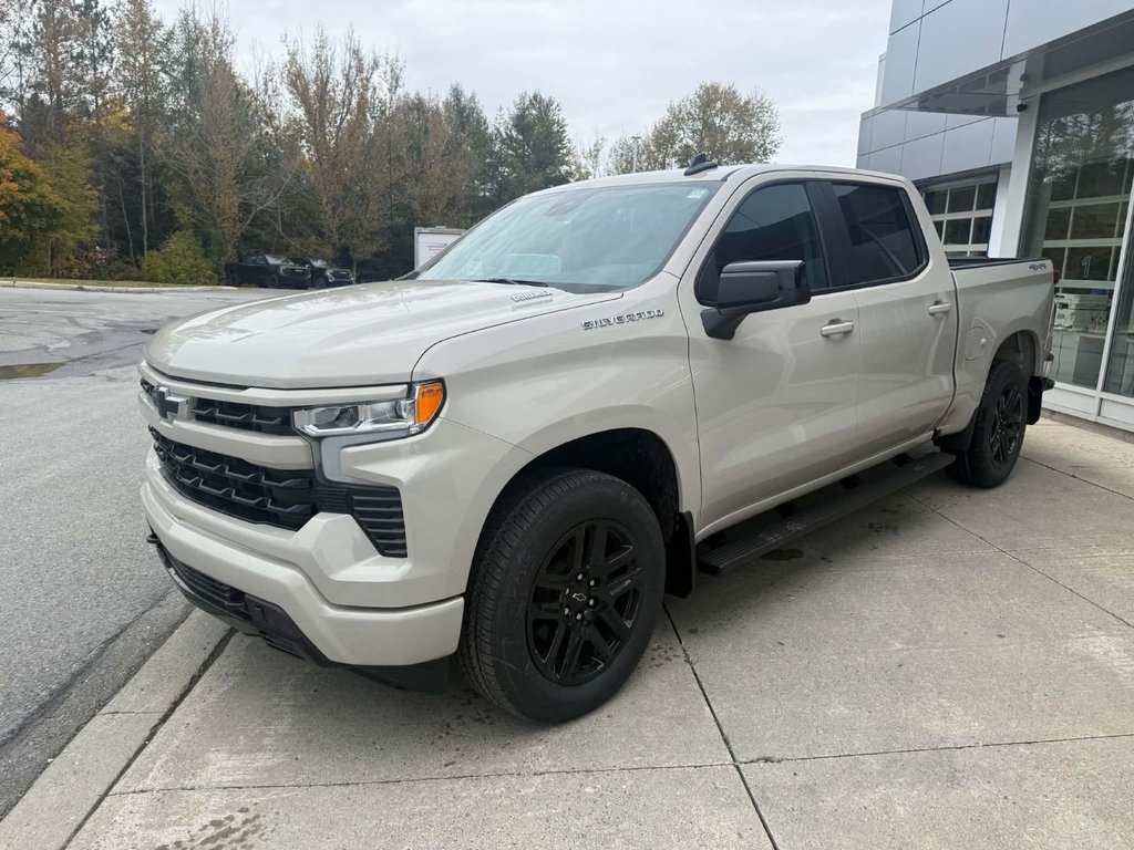 Chevrolet Silverado 1500 RST 2026 à Edmundston, Nouveau-Brunswick - 4 - w1024h768px