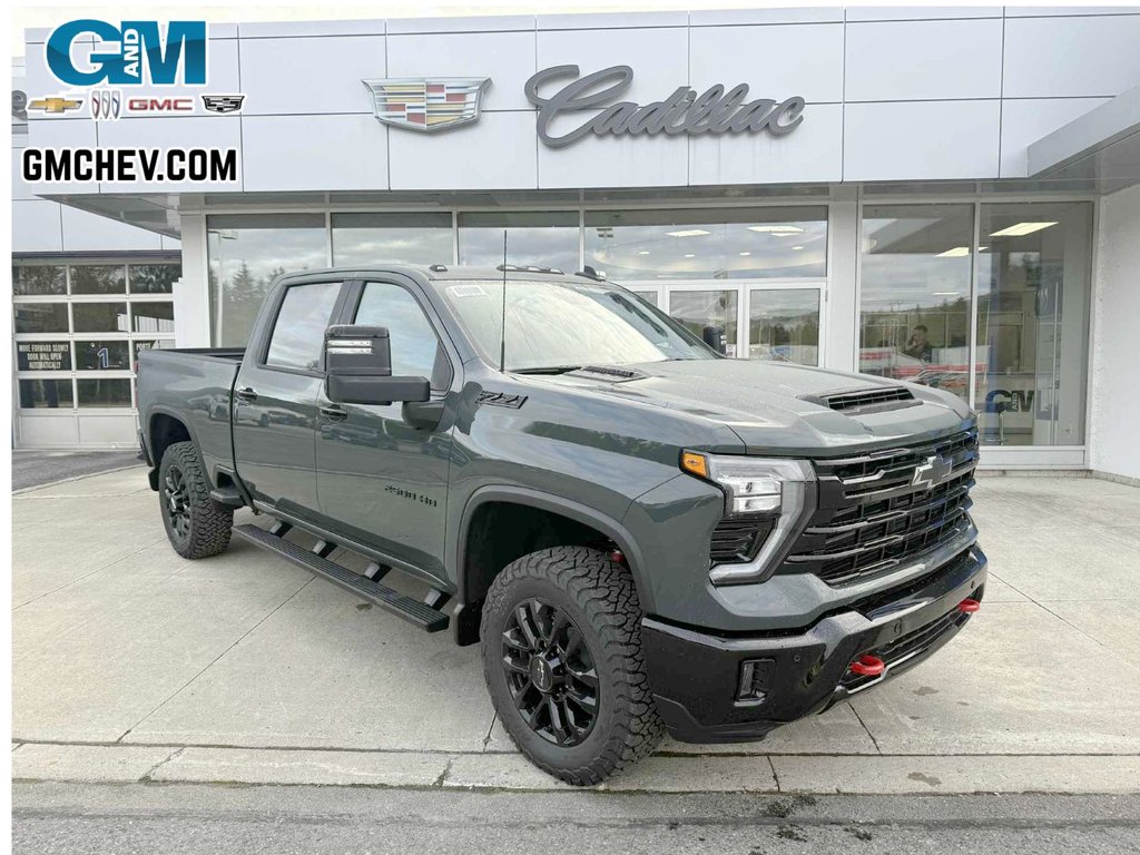 Chevrolet Silverado 2500 4WD LT Crew  2026 à Edmundston, Nouveau-Brunswick - 1 - w1024h768px
