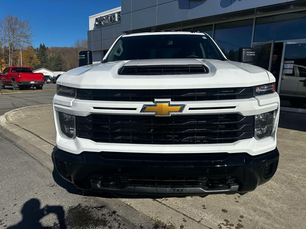 2025  SILVERADO 2500 HD CUSTOM in Edmundston, New Brunswick - 2 - w1024h768px