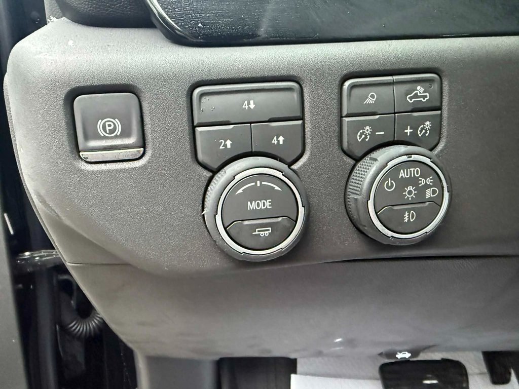 2026 Chevrolet Silverado 2500 HD LT in Edmundston, New Brunswick - 17 - w1024h768px