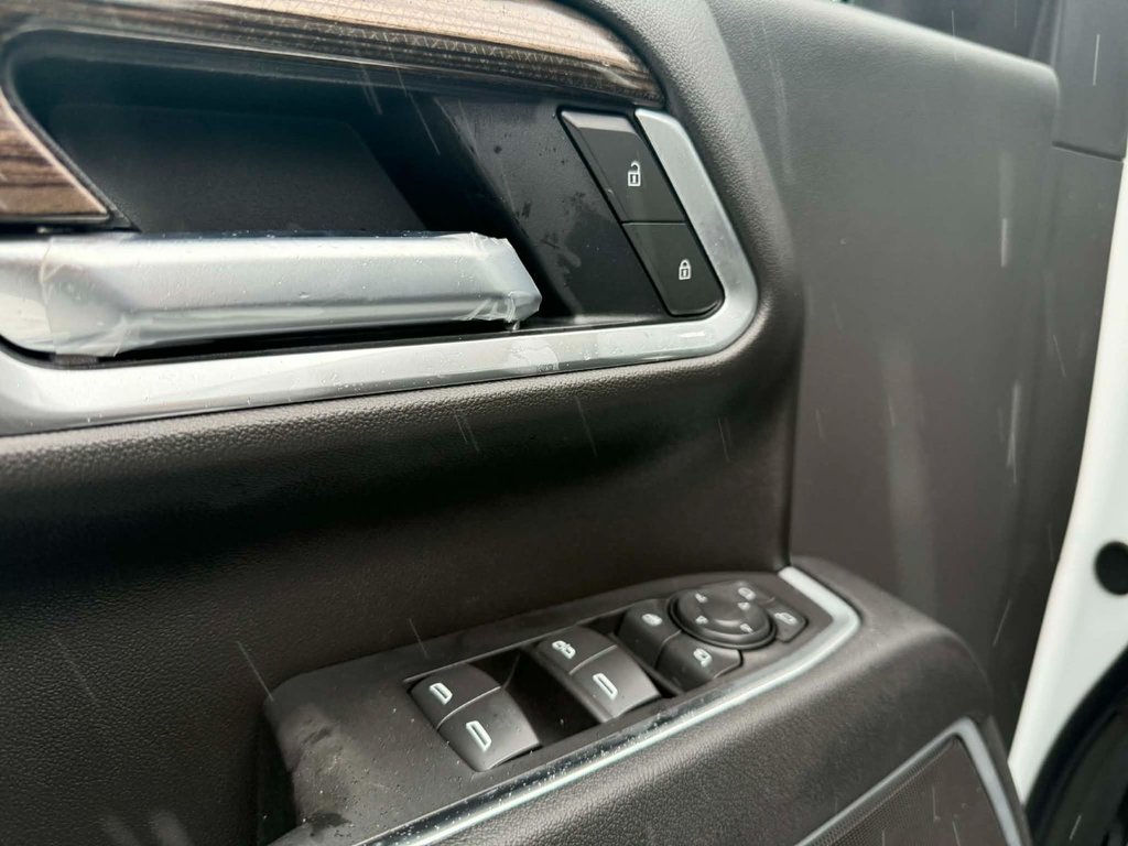 2026 Chevrolet Silverado 2500 HD LT in Edmundston, New Brunswick - 11 - w1024h768px