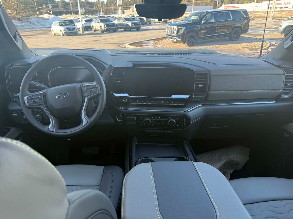 2026 Chevrolet Silverado 2500 HD ZR2 in Edmundston, New Brunswick - 14 - w1024h768px
