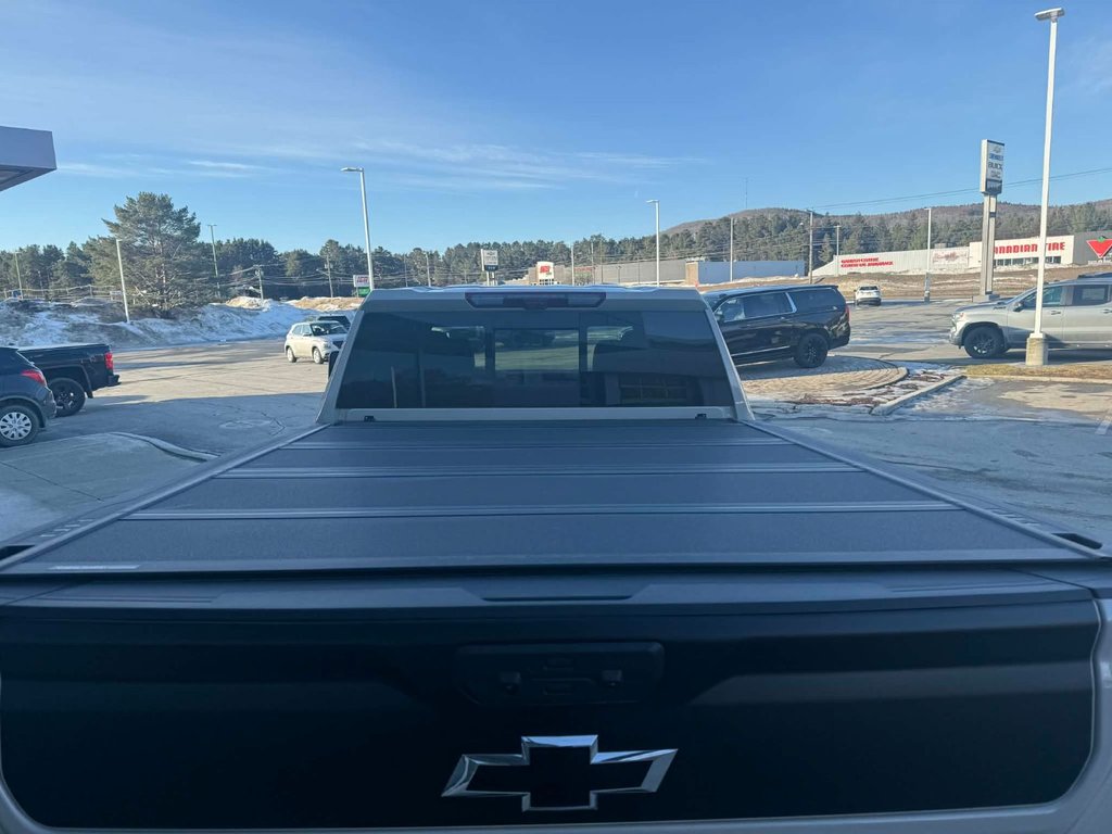 2026 Chevrolet Silverado 2500 HD ZR2 in Edmundston, New Brunswick - 12 - w1024h768px
