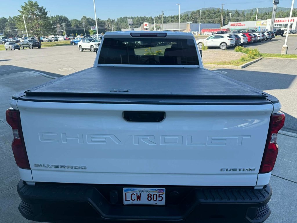 2022 Chevrolet Silverado 2500HD Custom in Edmundston, New Brunswick - 5 - w1024h768px