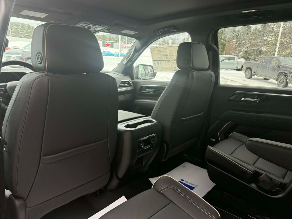 2026 Chevrolet Suburban Premier in Edmundston, New Brunswick - 18 - w1024h768px
