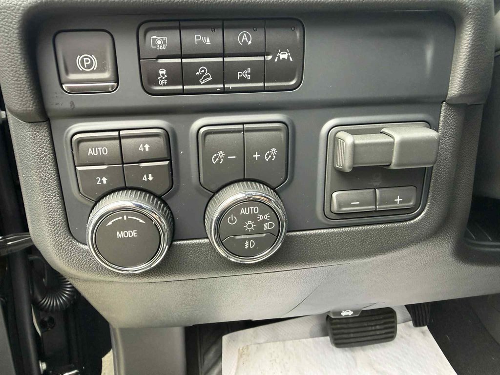 2026 Chevrolet Tahoe Premier in Edmundston, New Brunswick - 13 - w1024h768px