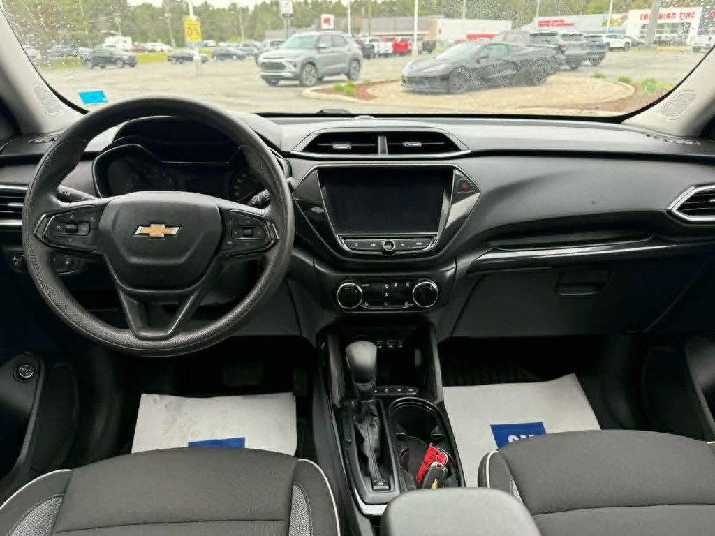 2023 Chevrolet Trailblazer LT in Edmundston, New Brunswick - 12 - w1024h768px