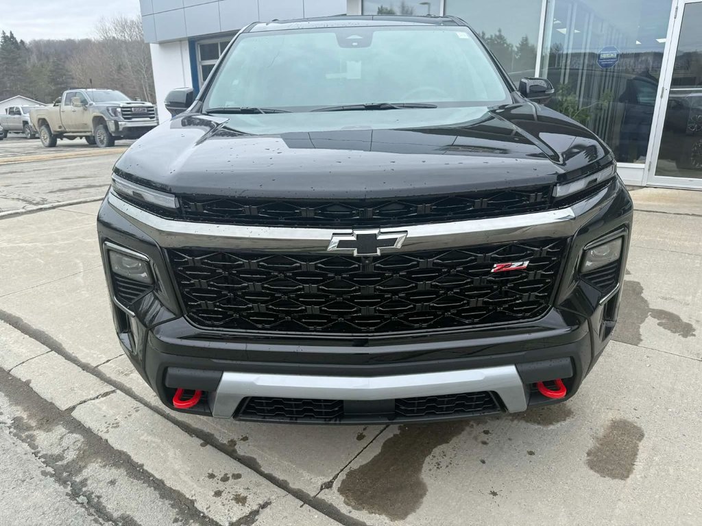 2026 Chevrolet Traverse Z71 in Edmundston, New Brunswick - 3 - w1024h768px