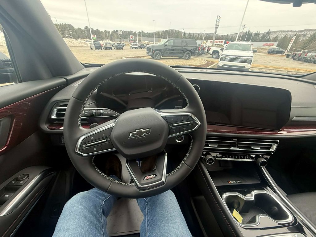2026 Chevrolet Traverse Z71 in Edmundston, New Brunswick - 8 - w1024h768px