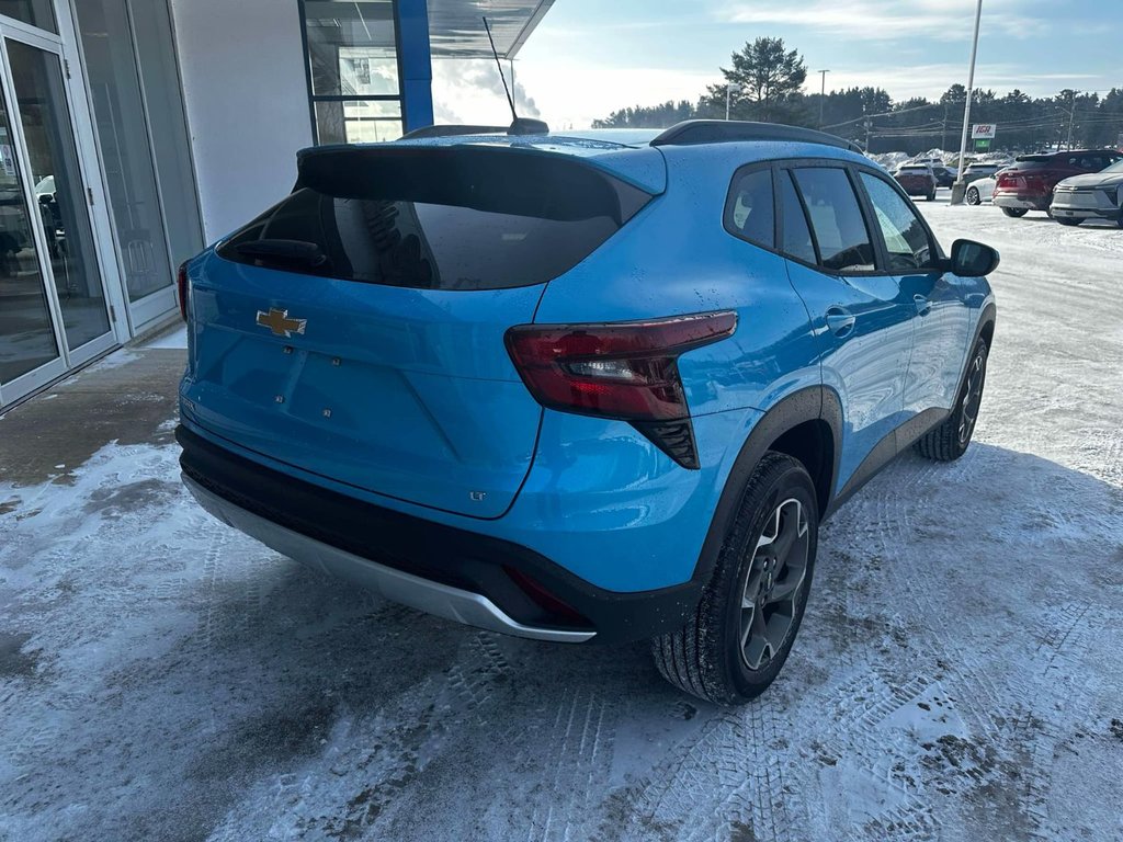 2025 Chevrolet Trax LT in Edmundston, New Brunswick - 4 - w1024h768px