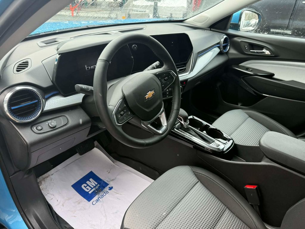 2025 Chevrolet Trax LT in Edmundston, New Brunswick - 7 - w1024h768px