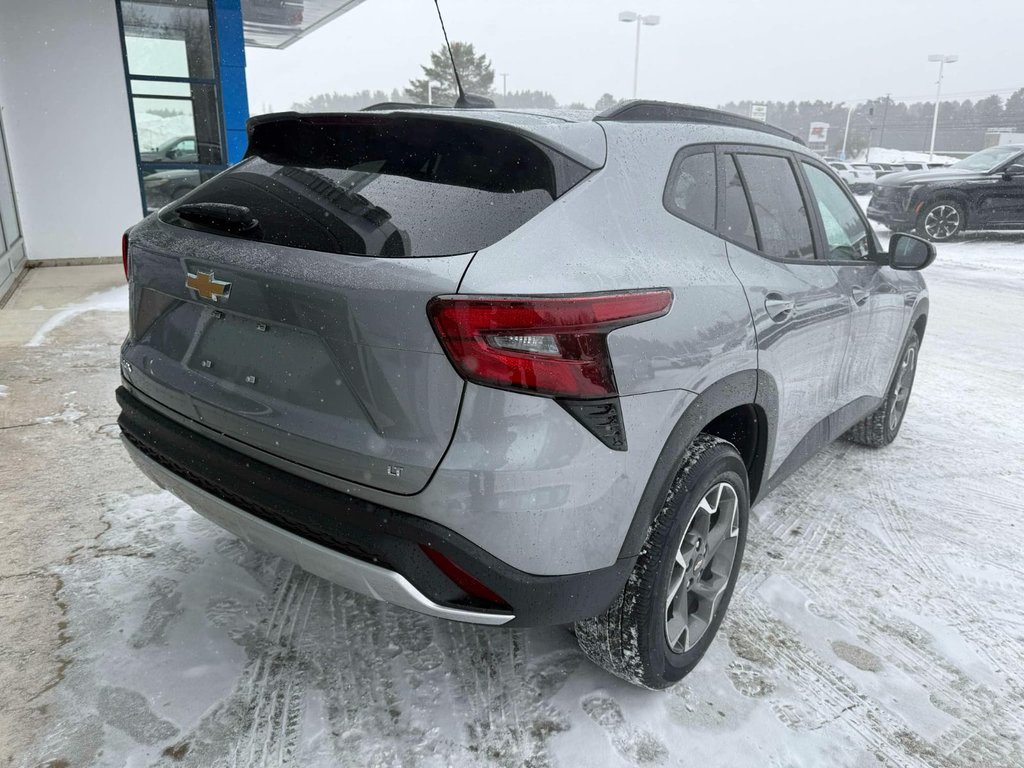 2025 Chevrolet Trax LT in Edmundston, New Brunswick - 4 - w1024h768px