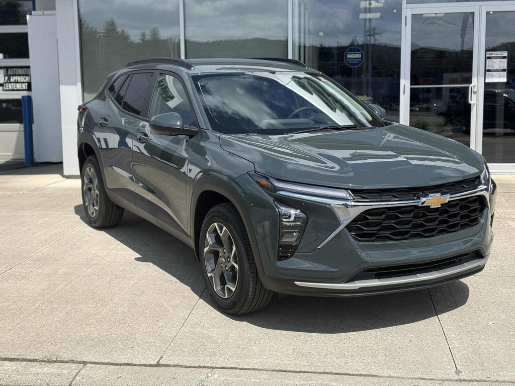 Chevrolet Trax LT 2025 à Edmundston, Nouveau-Brunswick - 2 - w1024h768px