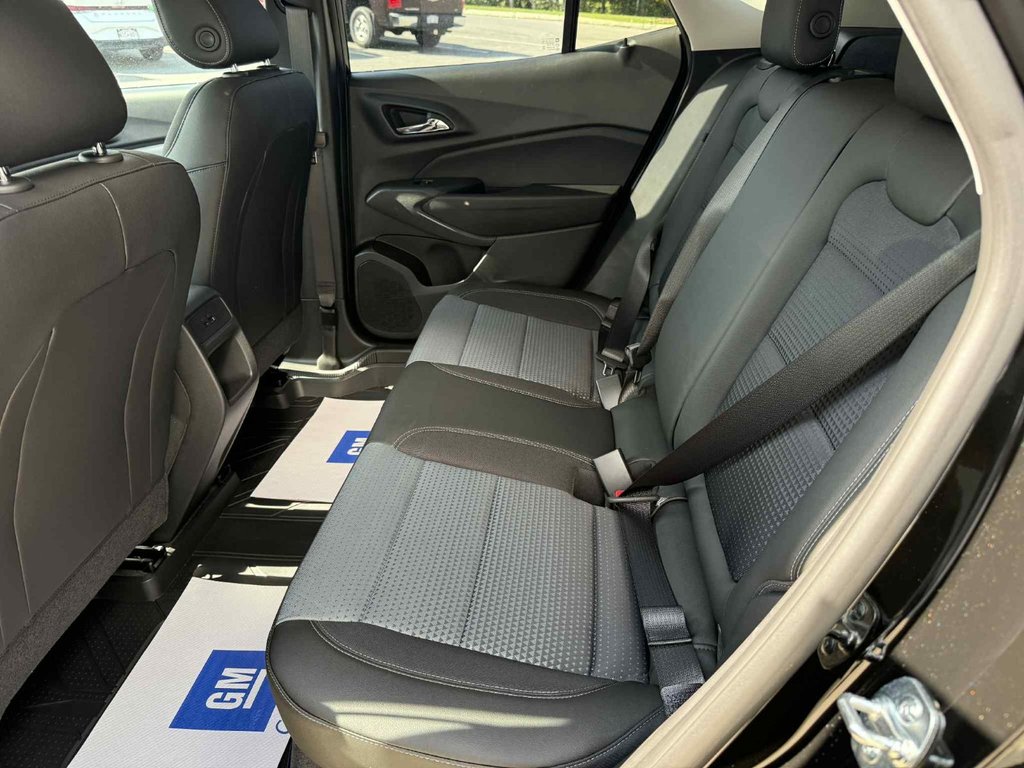 2025 Chevrolet Trax LT in Edmundston, New Brunswick - 10 - w1024h768px