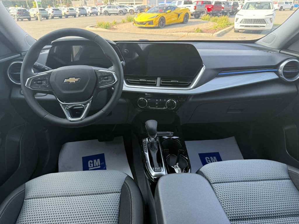 2025 Chevrolet Trax LT in Edmundston, New Brunswick - 9 - w1024h768px