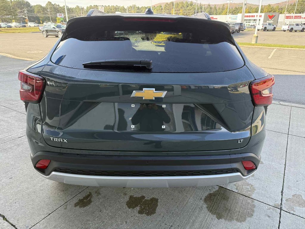 2025 Chevrolet Trax LT in Edmundston, New Brunswick - 8 - w1024h768px