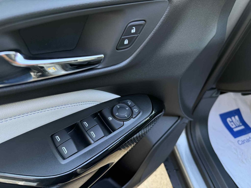 2025 Chevrolet Trax LT in Edmundston, New Brunswick - 13 - w1024h768px