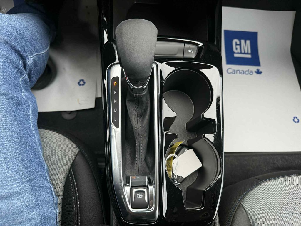 2025 Chevrolet Trax LT in Edmundston, New Brunswick - 16 - w1024h768px