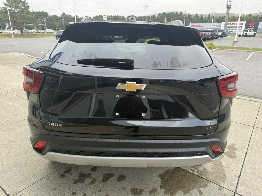 2025 Chevrolet Trax LT in Edmundston, New Brunswick - 9 - w1024h768px