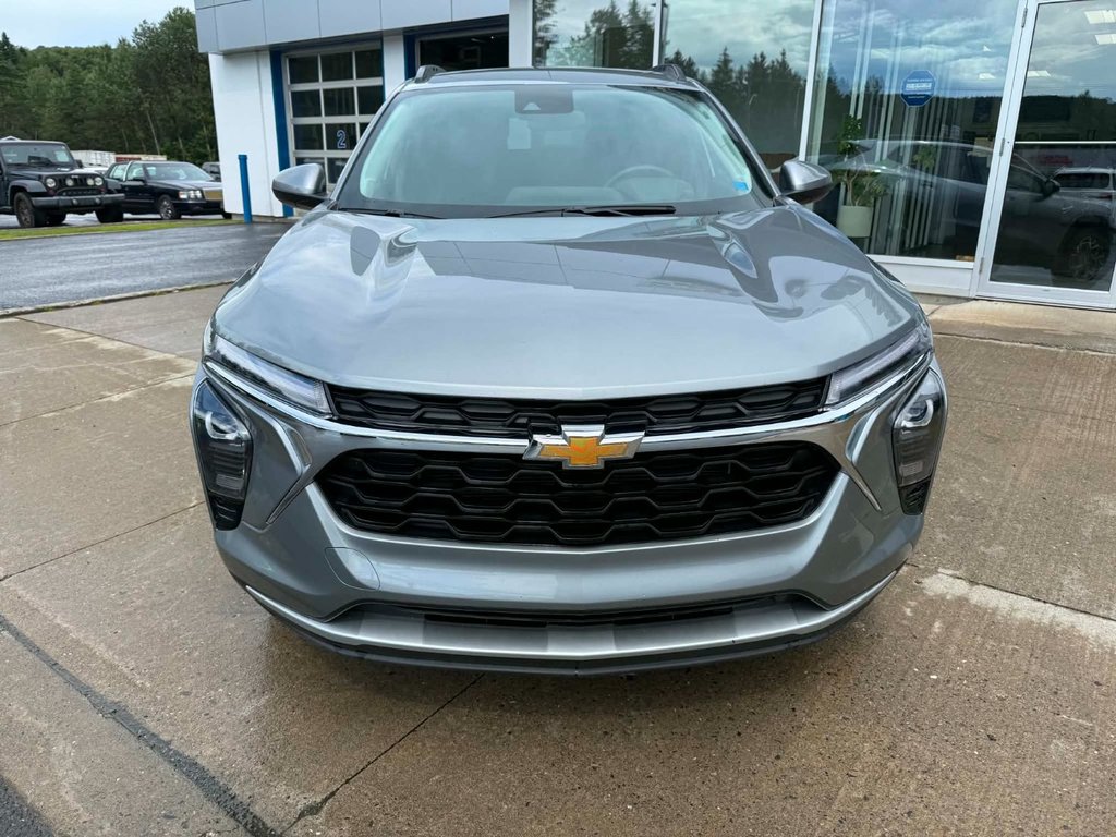 2025 Chevrolet Trax LT in Edmundston, New Brunswick - 3 - w1024h768px