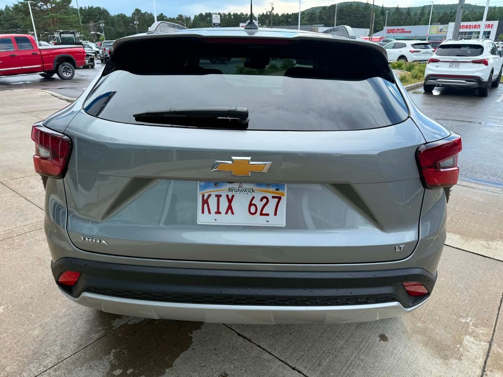 2025 Chevrolet Trax LT in Edmundston, New Brunswick - 7 - w1024h768px