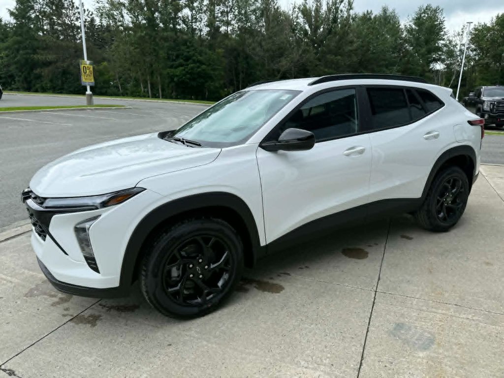 2026 Chevrolet Trax LT in Edmundston, New Brunswick - 4 - w1024h768px