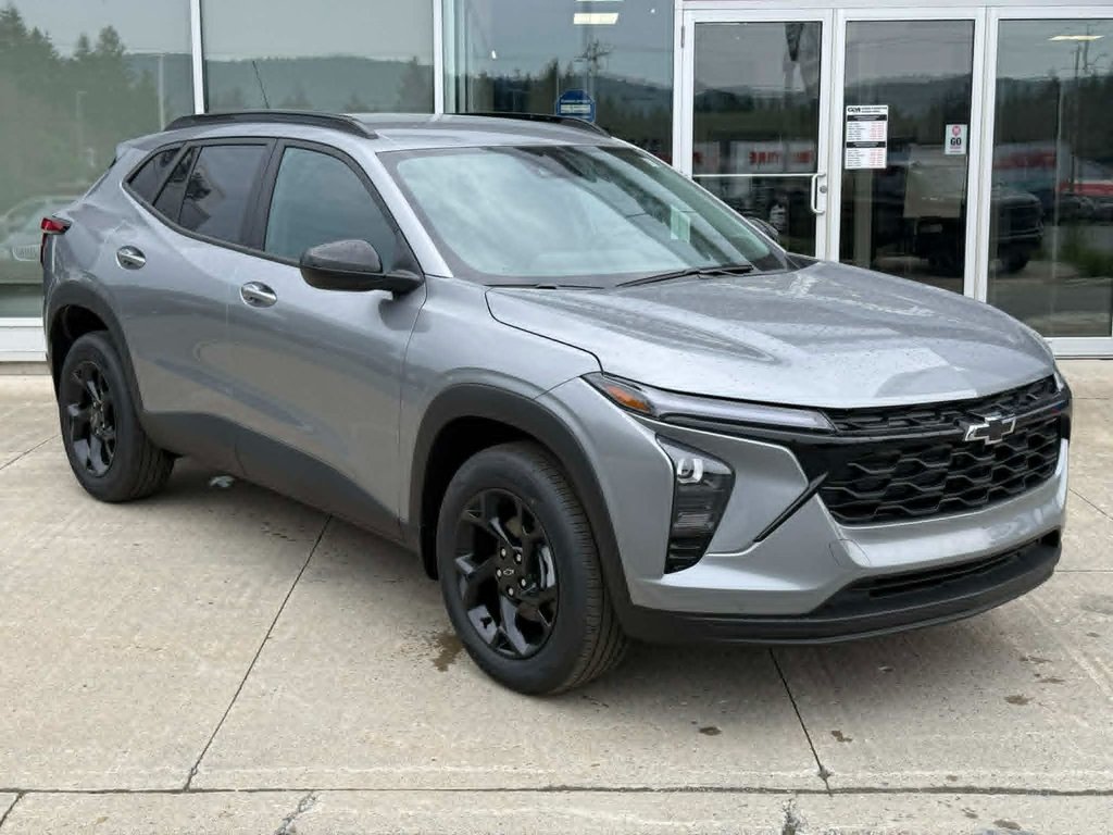 2026 Chevrolet Trax LT in Edmundston, New Brunswick - 2 - w1024h768px