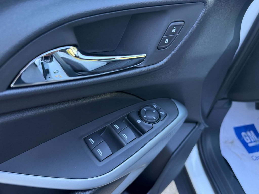 2026 Chevrolet Trax 1RS in Edmundston, New Brunswick - 8 - w1024h768px