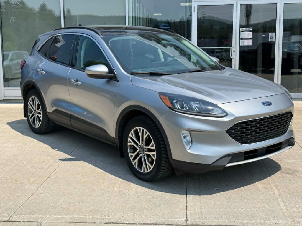 Ford Escape SEL Hybrid 2021 à Edmundston, Nouveau-Brunswick - 2 - w1024h768px