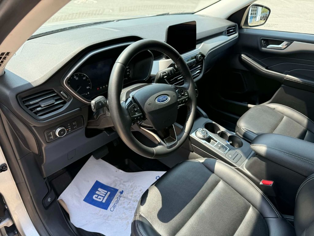 Ford Escape SEL Hybrid 2021 à Edmundston, Nouveau-Brunswick - 9 - w1024h768px