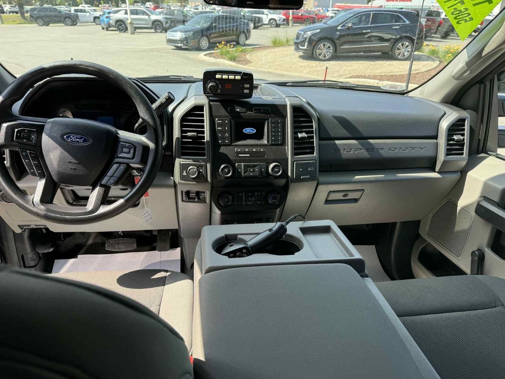 2021 Ford Super Duty F-350 SRW in Edmundston, New Brunswick - 13 - w1024h768px