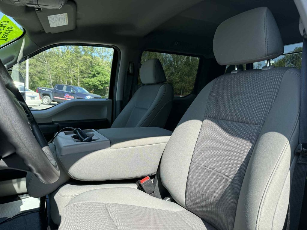 2021 Ford Super Duty F-350 SRW in Edmundston, New Brunswick - 12 - w1024h768px