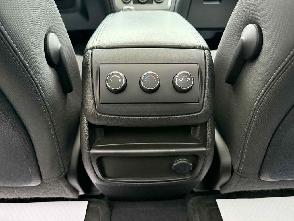 2013 GMC Acadia SLE2 in Edmundston, New Brunswick - 21 - w1024h768px