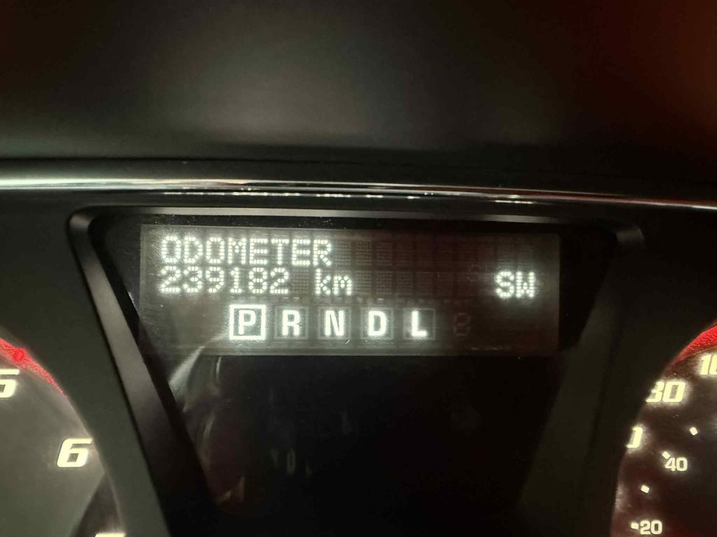 2013 GMC Acadia SLE2 in Edmundston, New Brunswick - 10 - w1024h768px