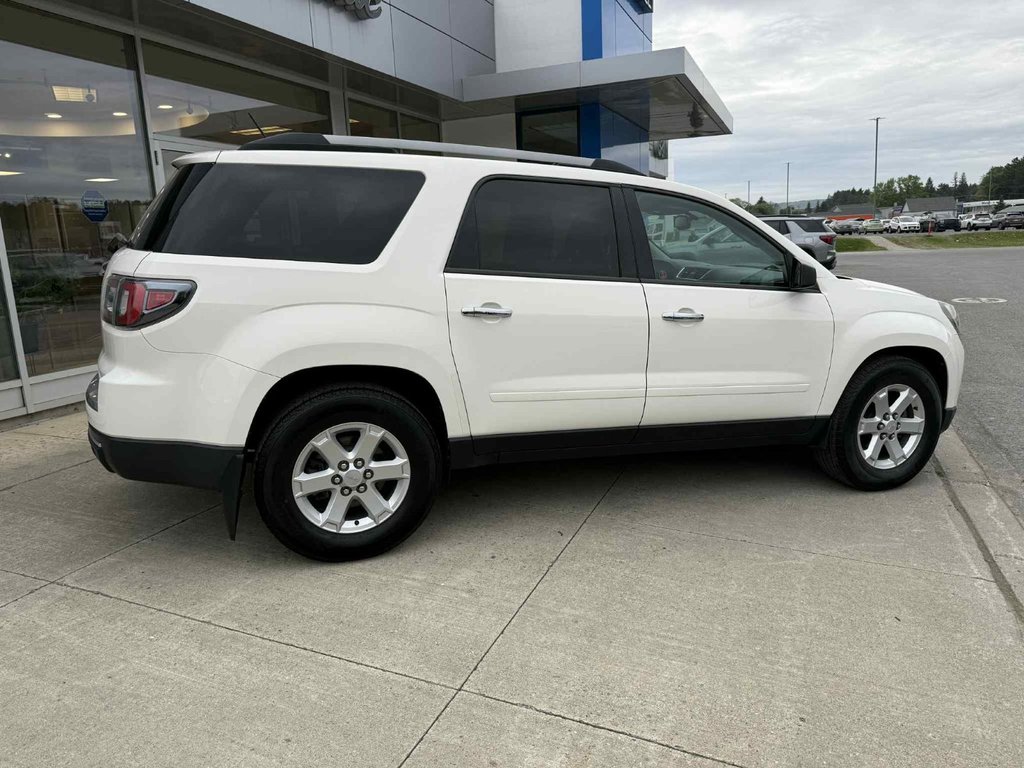 2013 GMC Acadia SLE2 in Edmundston, New Brunswick - 4 - w1024h768px