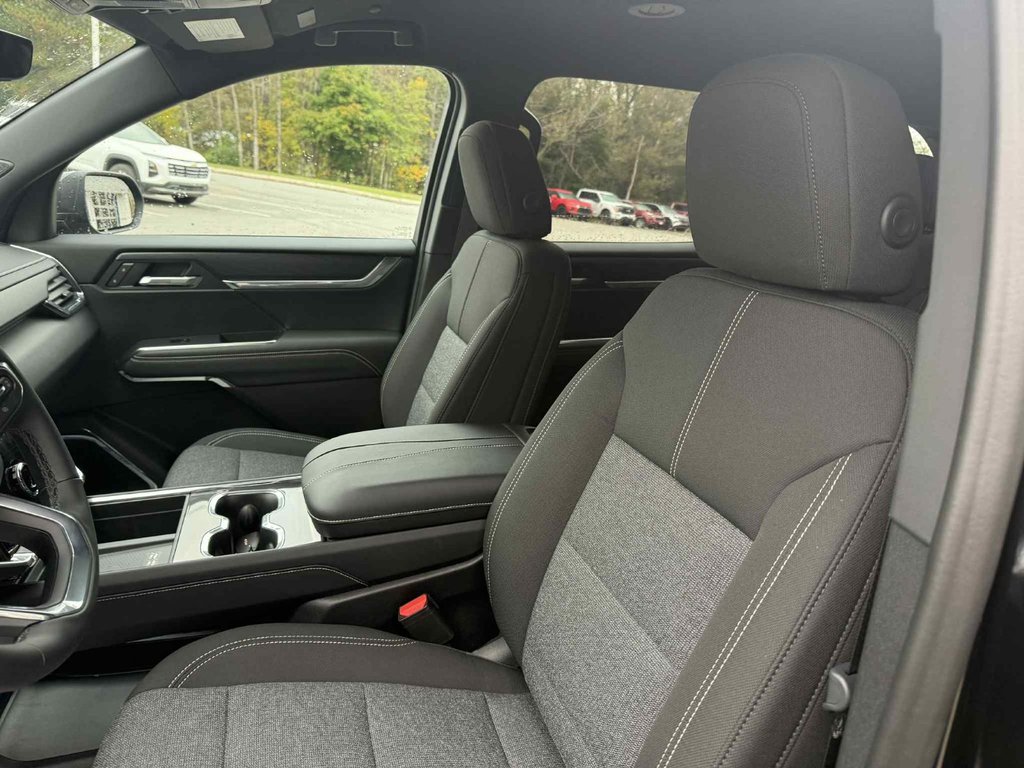 2026 GMC Acadia ELEVATION in Edmundston, New Brunswick - 10 - w1024h768px