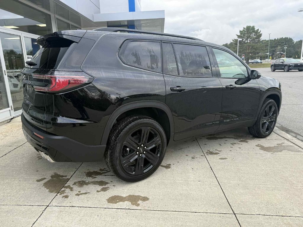 2026 GMC Acadia ELEVATION in Edmundston, New Brunswick - 6 - w1024h768px