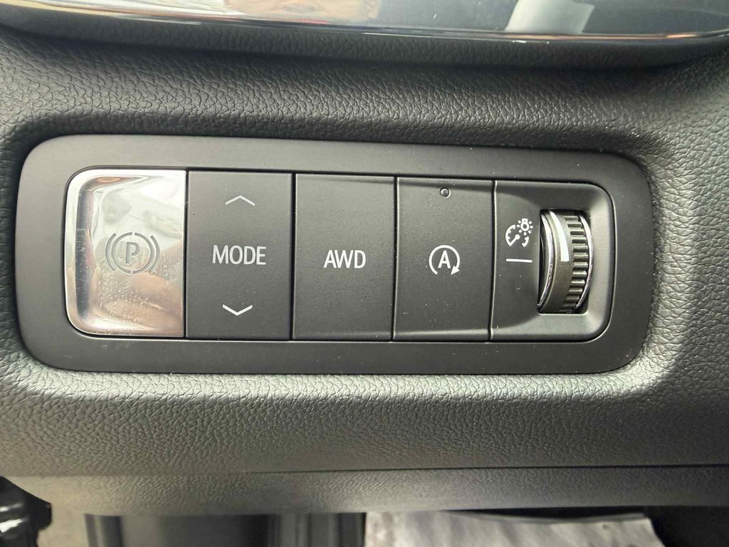 2026 GMC Acadia ELEVATION in Edmundston, New Brunswick - 16 - w1024h768px
