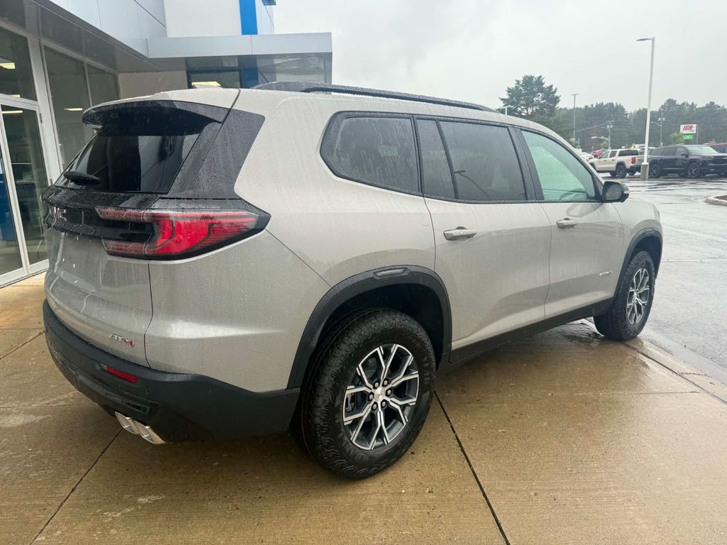 2027 GMC Acadia AT4 in Edmundston, New Brunswick - 4 - w1024h768px